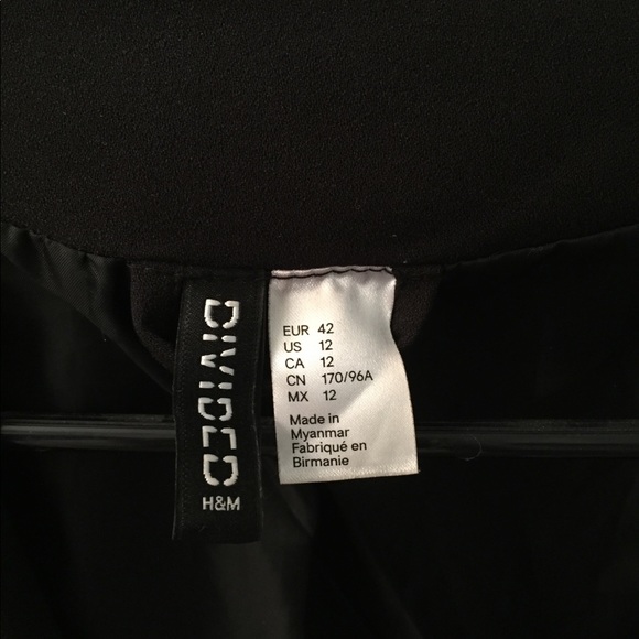 Black Waterfall front blazer - Picture 3 of 3